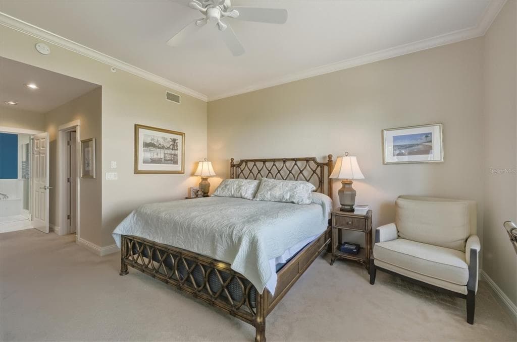 767 S HARBOR DRIVE 1B photo 20