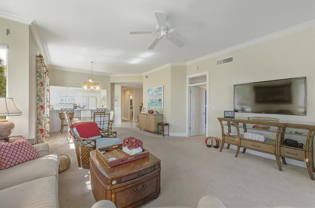 767 S HARBOR DRIVE 1B photo 11