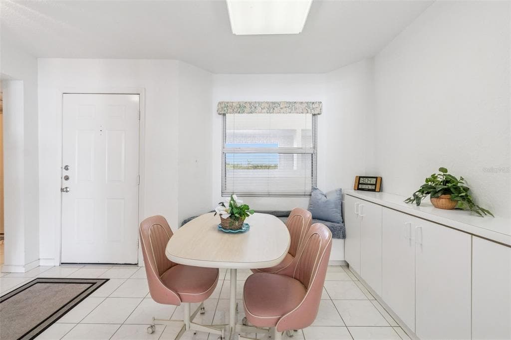 6105 BAHIA DEL MAR CIRCLE 686 photo 17