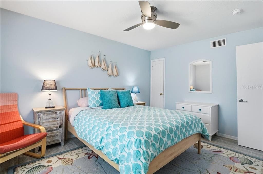 205 POMPANO DRIVE SE B photo 17