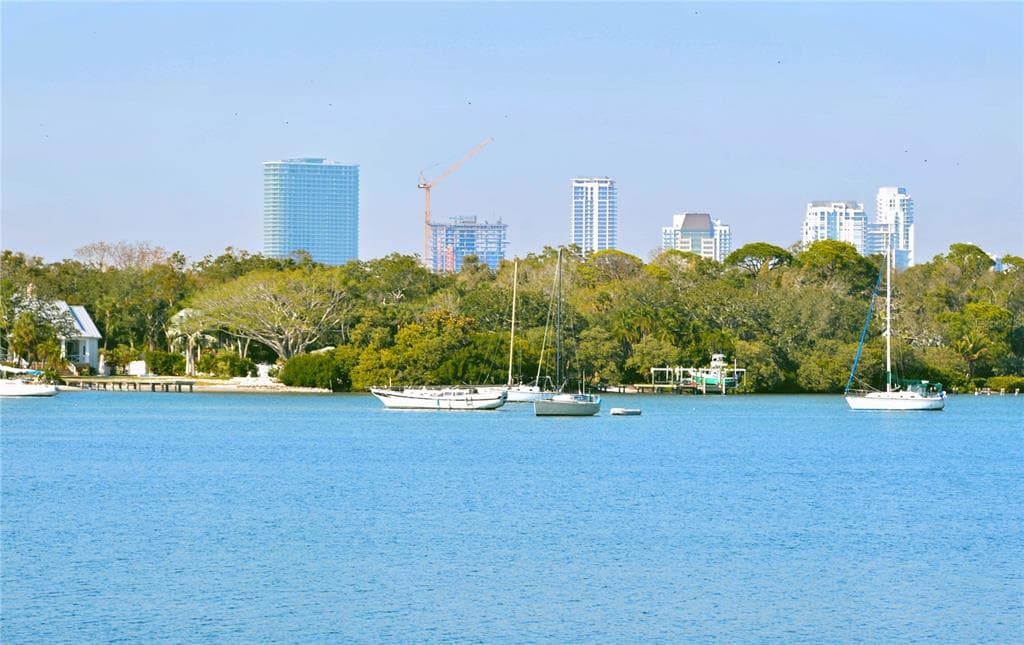 205 POMPANO DRIVE SE B photo 24