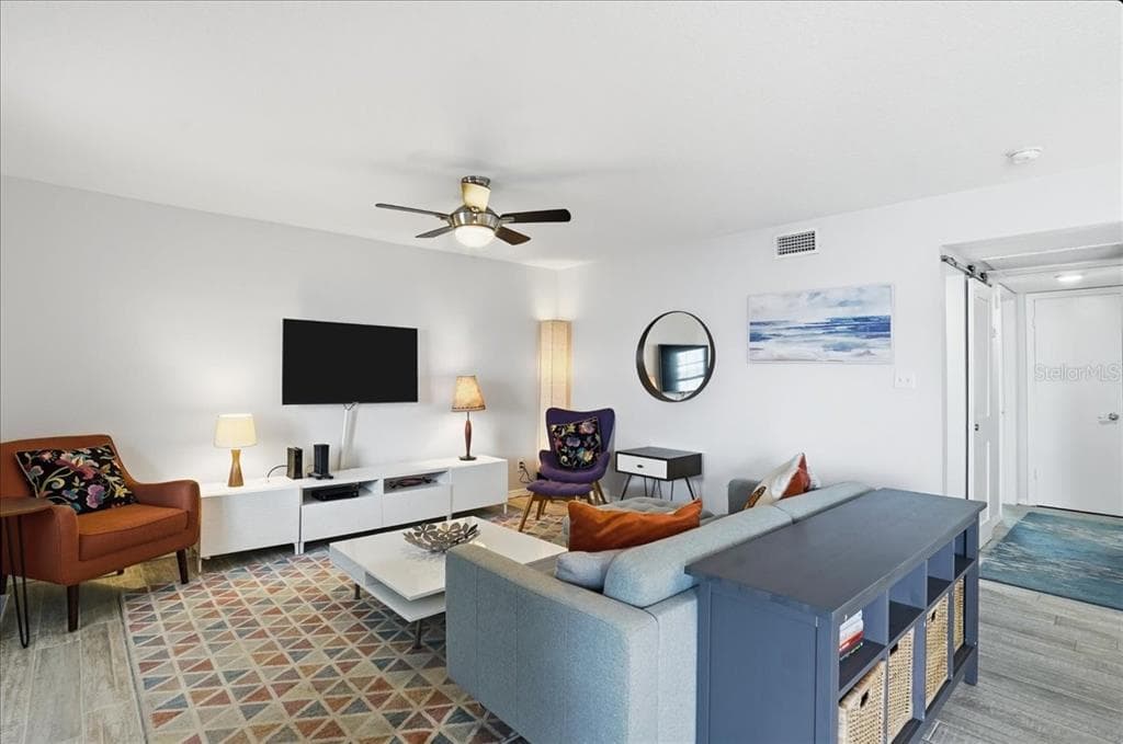 205 POMPANO DRIVE SE B photo 10