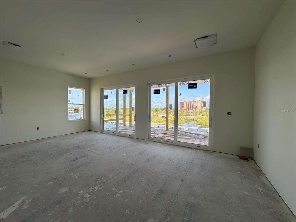 5815 ELISABETHAN LANE photo 24