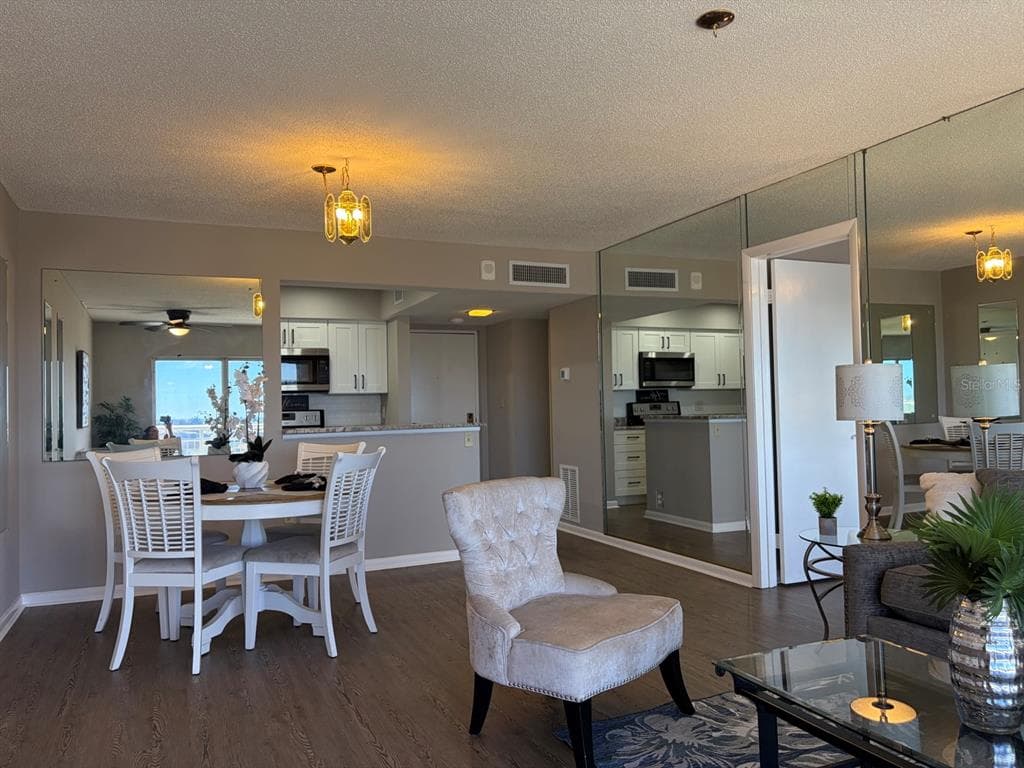 4900 BRITTANY DRIVE S 610 photo 13