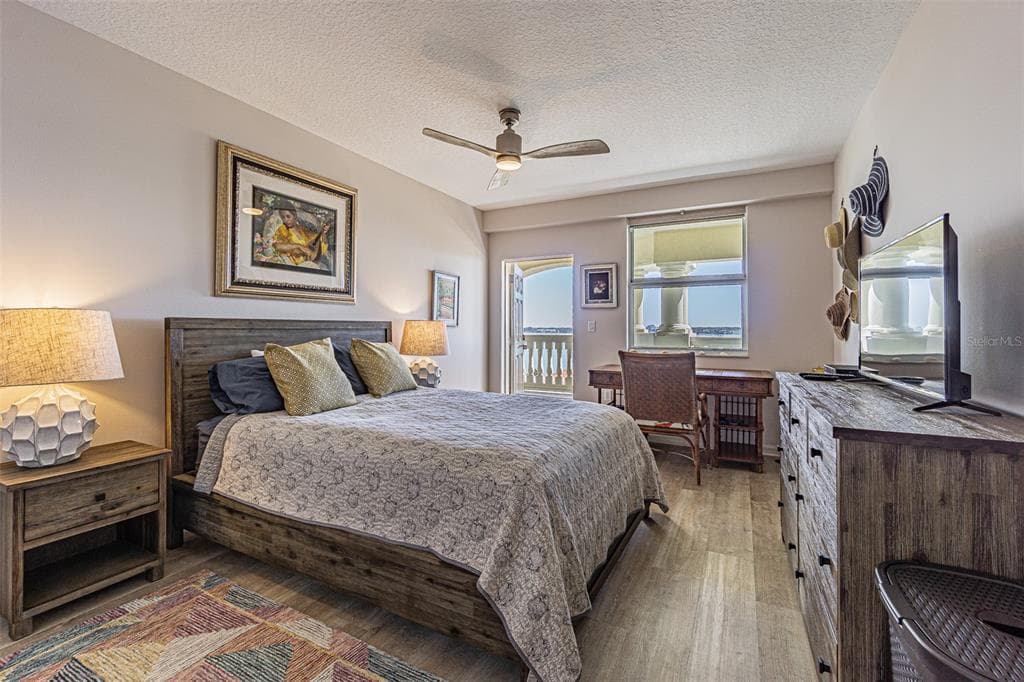 1370 GULF BOULEVARD 703 photo 24