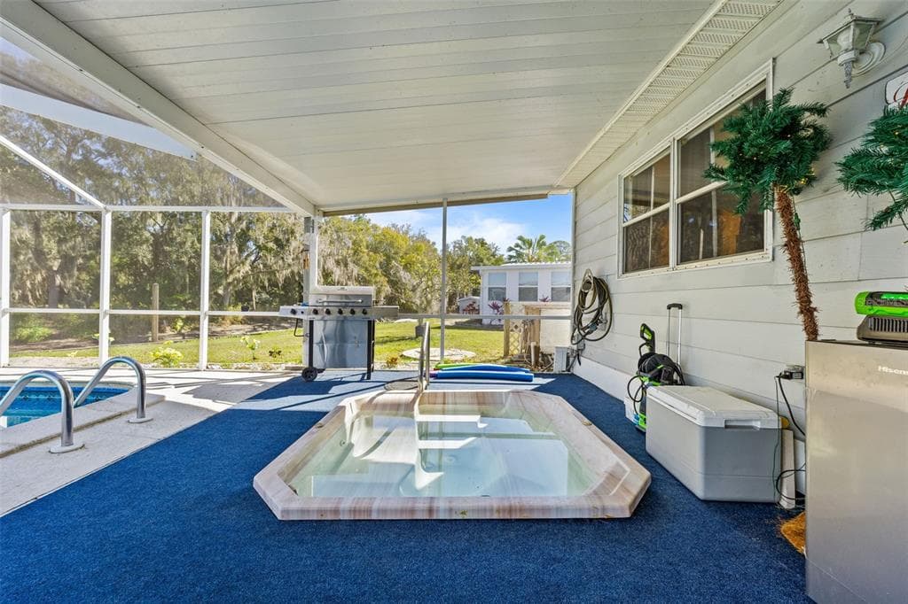 121 BONNIE DRIVE photo 25