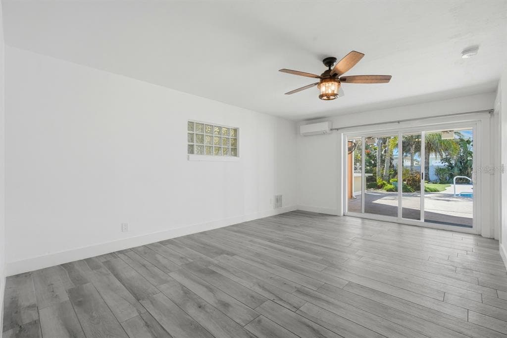 2656 S OCEAN SHORE BOULEVARD photo 13