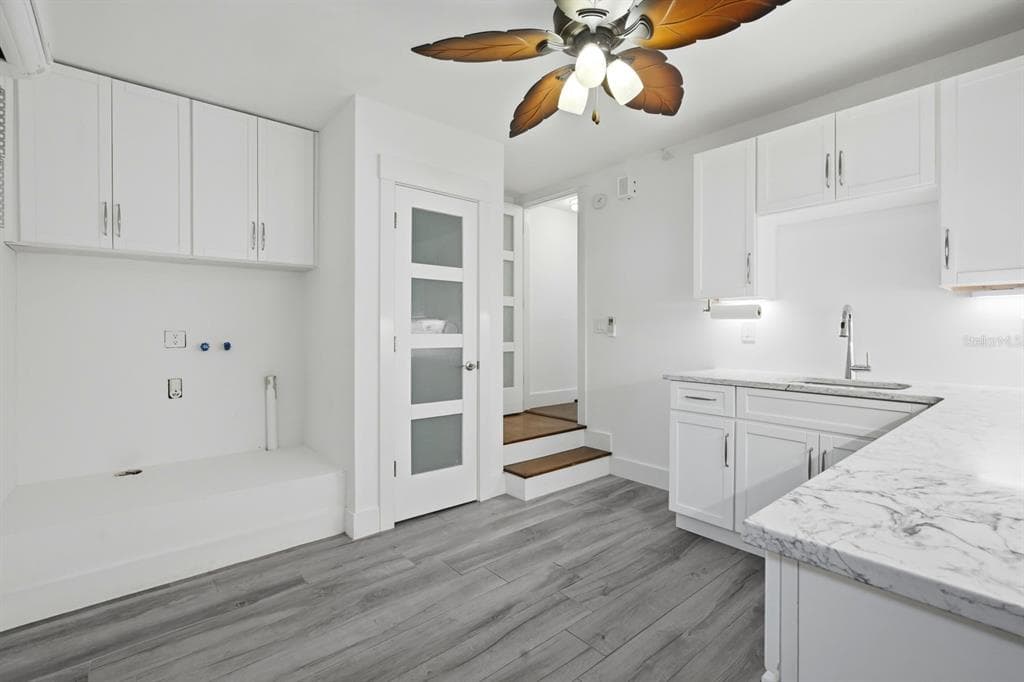 2656 S OCEAN SHORE BOULEVARD photo 17