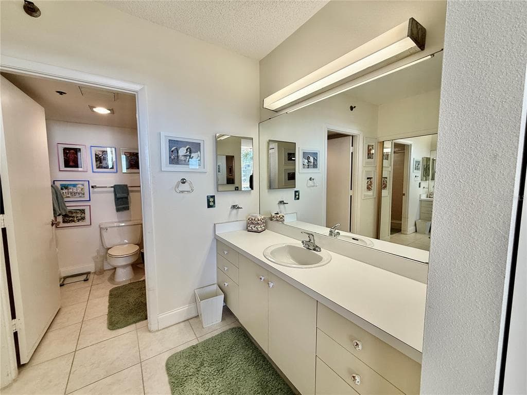 1105 GULF OF MEXICO DRIVE 401 photo 13