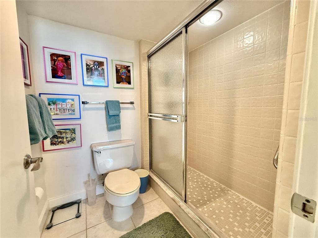 1105 GULF OF MEXICO DRIVE 401 photo 14