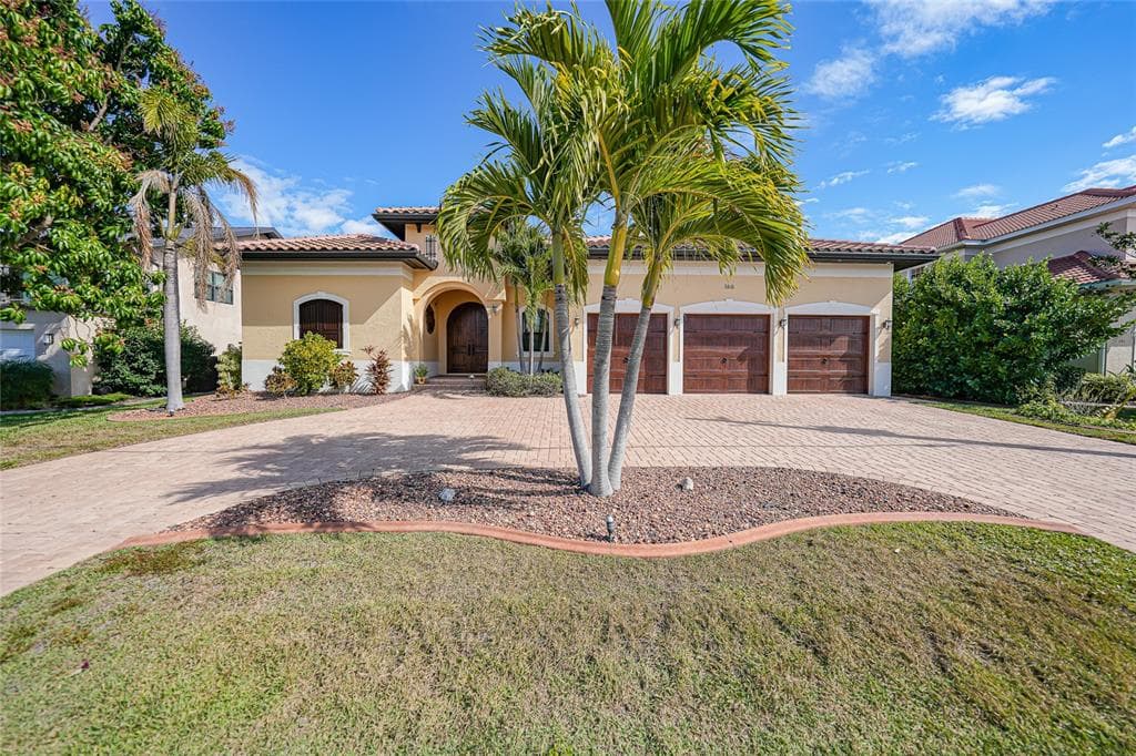 166 HIBISCUS DRIVE 2