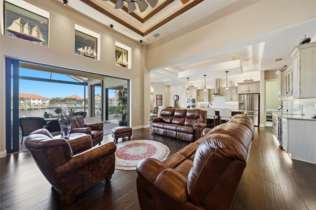 166 HIBISCUS DRIVE photo 14