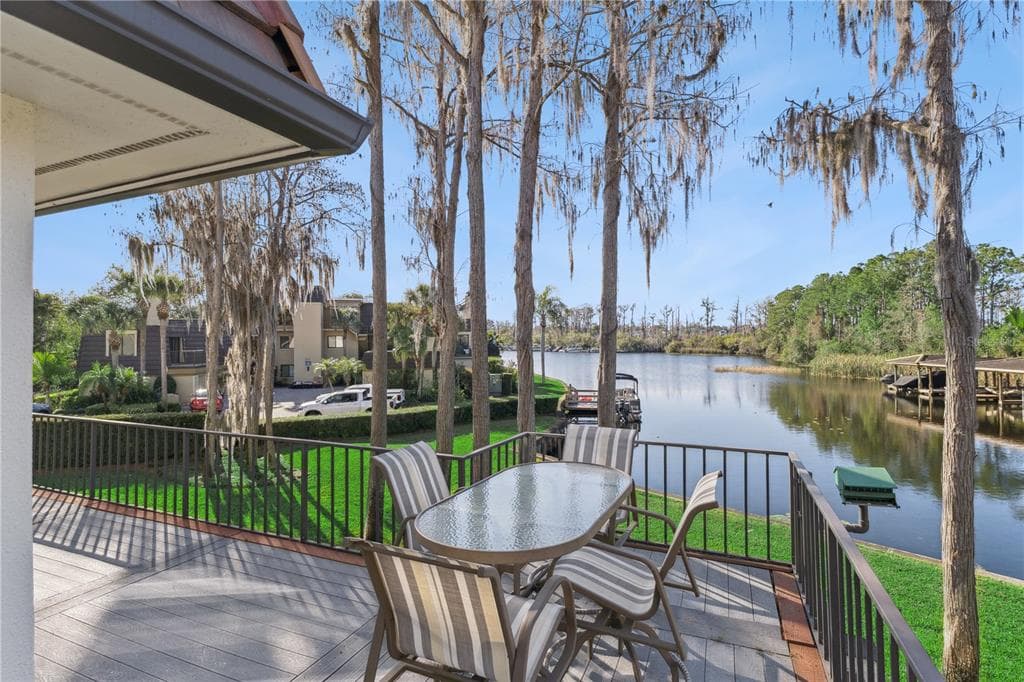 6204 MASTERS BOULEVARD #202 1