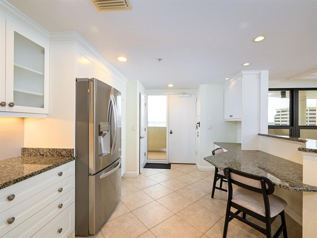 1255 N GULFSTREAM AVENUE 1106 photo 18