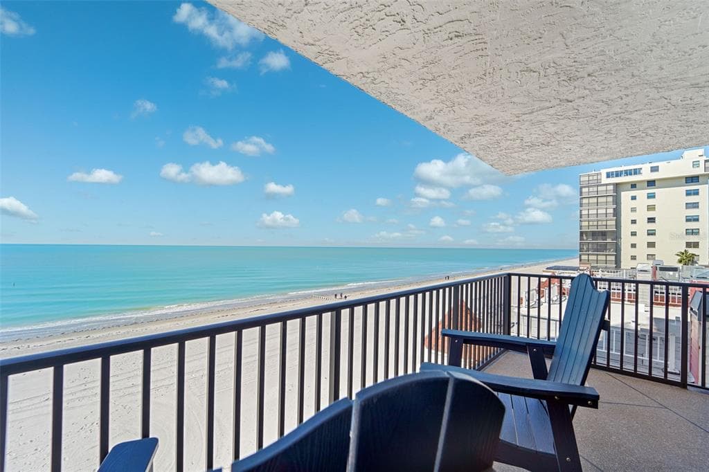 15316 GULF BOULEVARD 404 photo 2