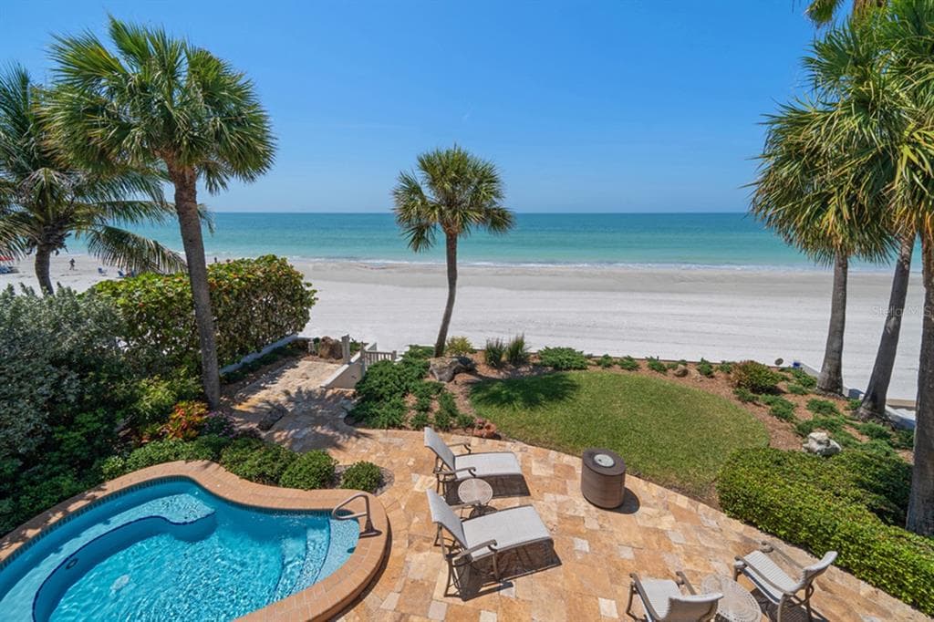 16000 GULF BOULEVARD photo 1