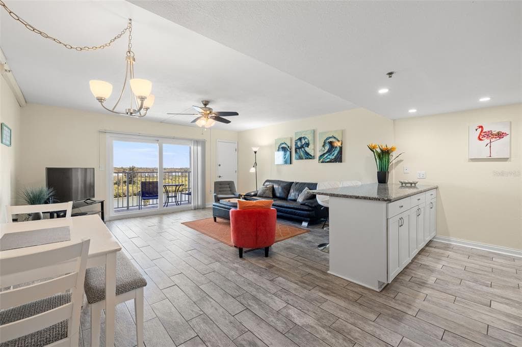 18610 GULF BOULEVARD #709 3