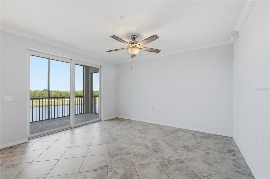 14081 HERITAGE LANDING BOULEVARD 227 photo 13