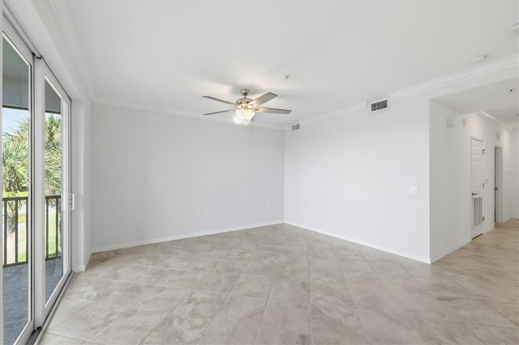 14081 HERITAGE LANDING BOULEVARD 227 photo 14