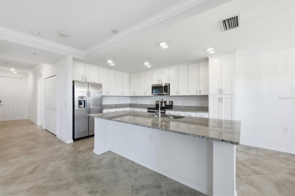 14081 HERITAGE LANDING BOULEVARD 227 photo 21