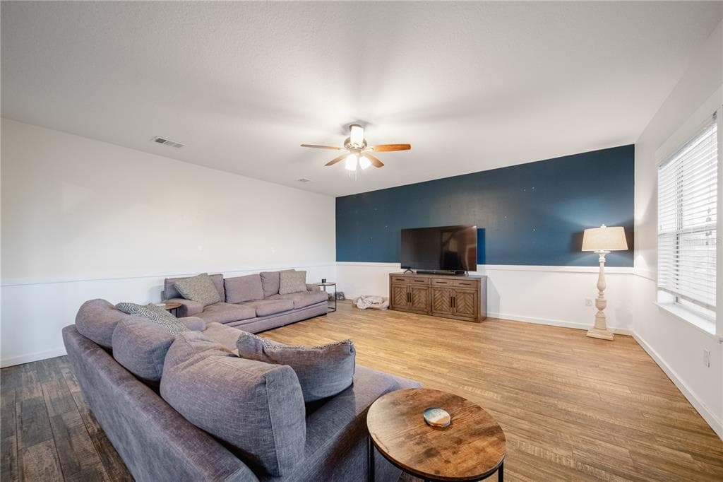 2724 SUNCOAST LAKES BOULEVARD photo 8