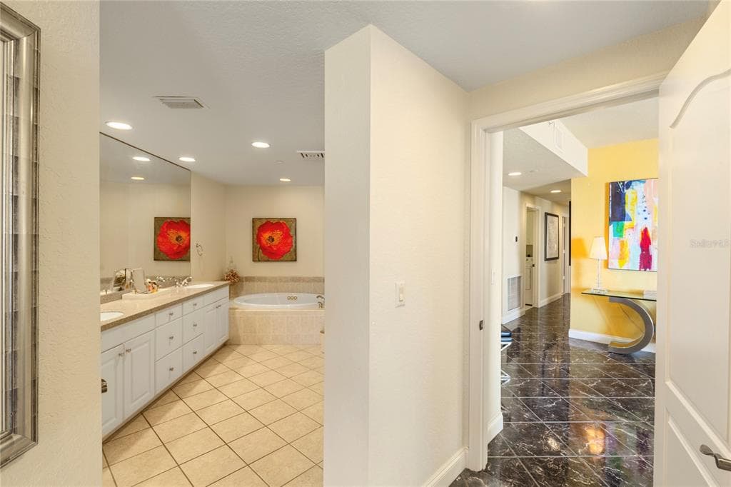 1200 GULF BOULEVARD 1002 photo 25