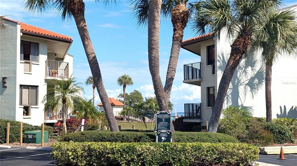 1515 PINELLAS BAYWAY S #46 4