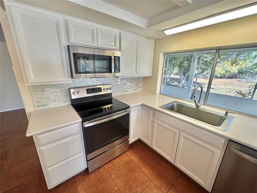 12406 COBBLE STONE DRIVE photo 7