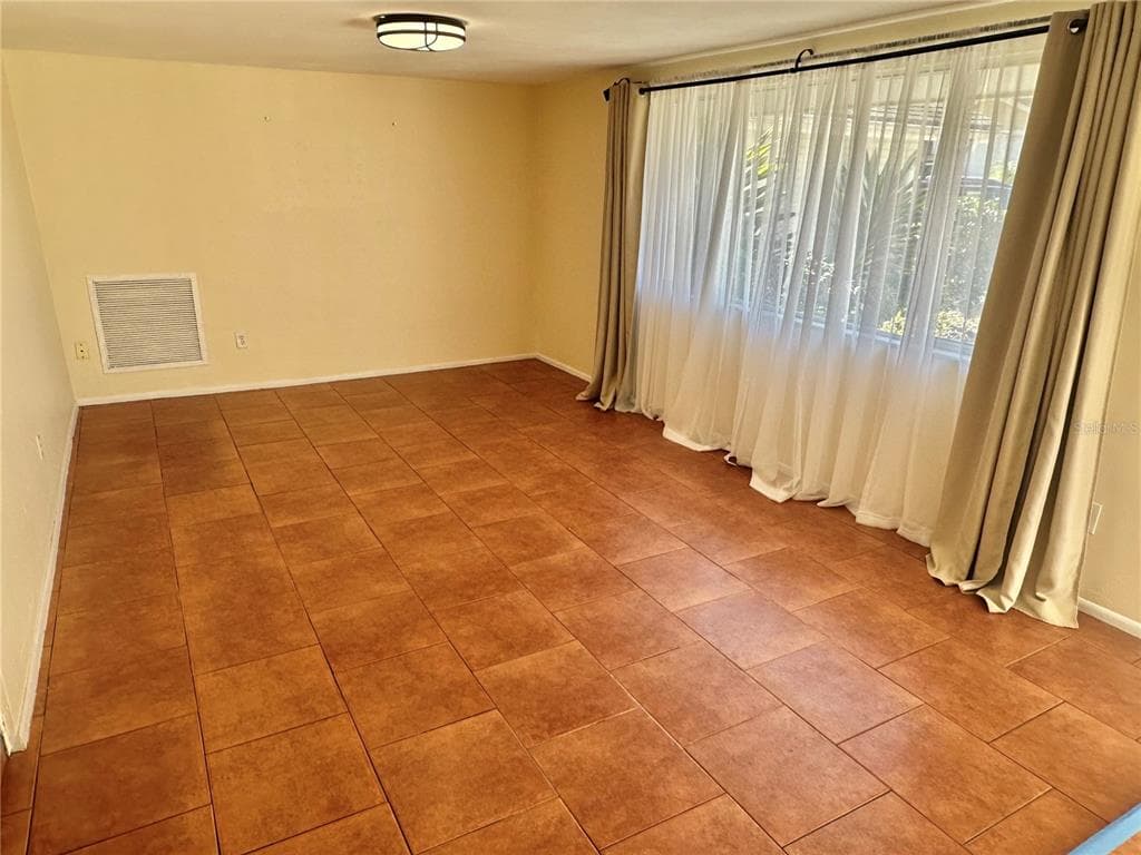 12406 COBBLE STONE DRIVE photo 4