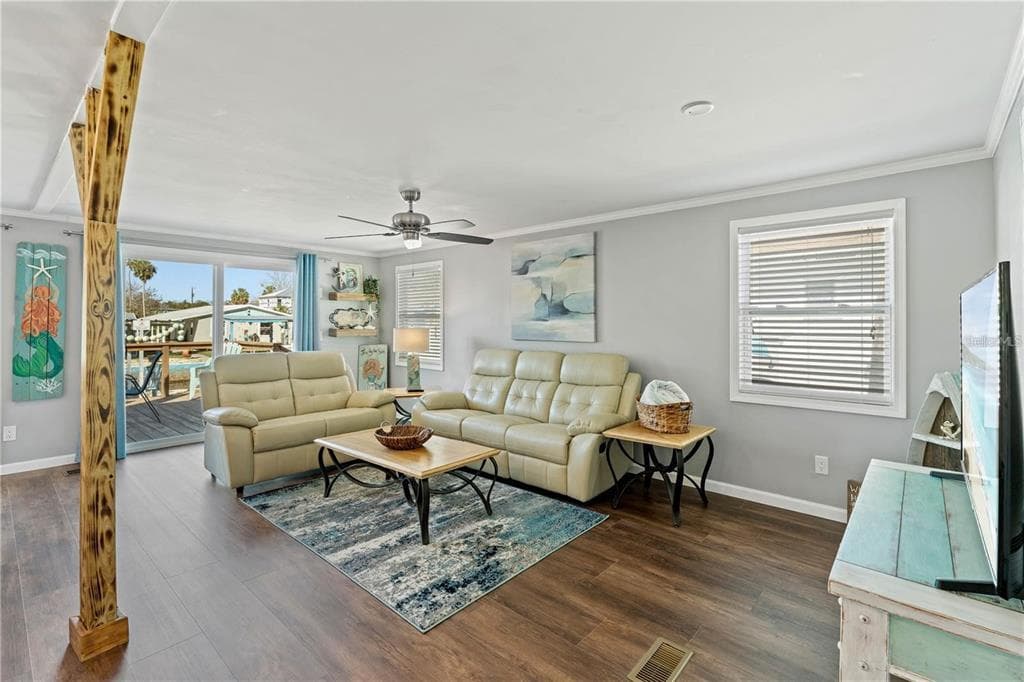 6051 COLONY CIRCLE photo 16