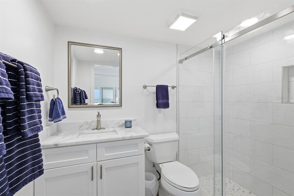 320 GULF BOULEVARD 5C photo 17