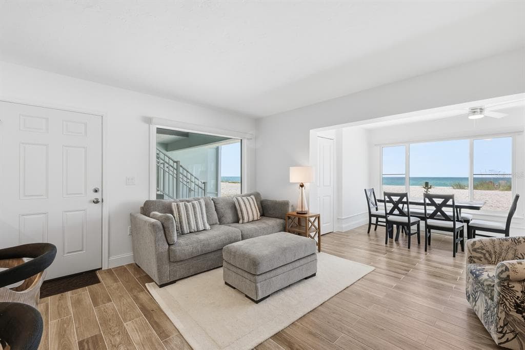 320 GULF BOULEVARD 5C photo 24