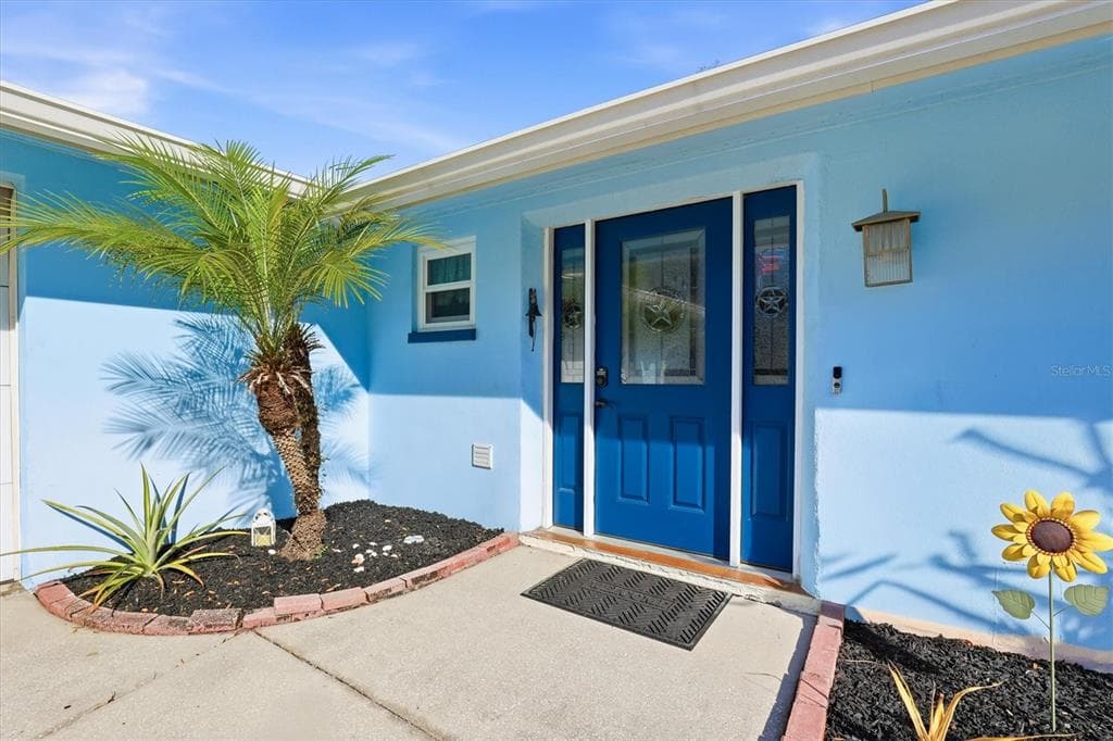 12131 LACEY DRIVE 4