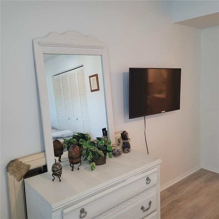 4410 WARREN AVENUE 108 photo 23