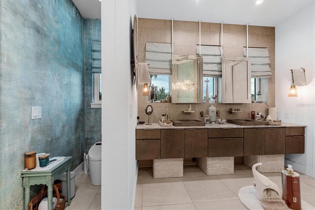 3001 BANYAN WAY photo 22