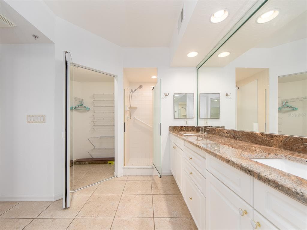 6550 SHORELINE DRIVE 7502 photo 17