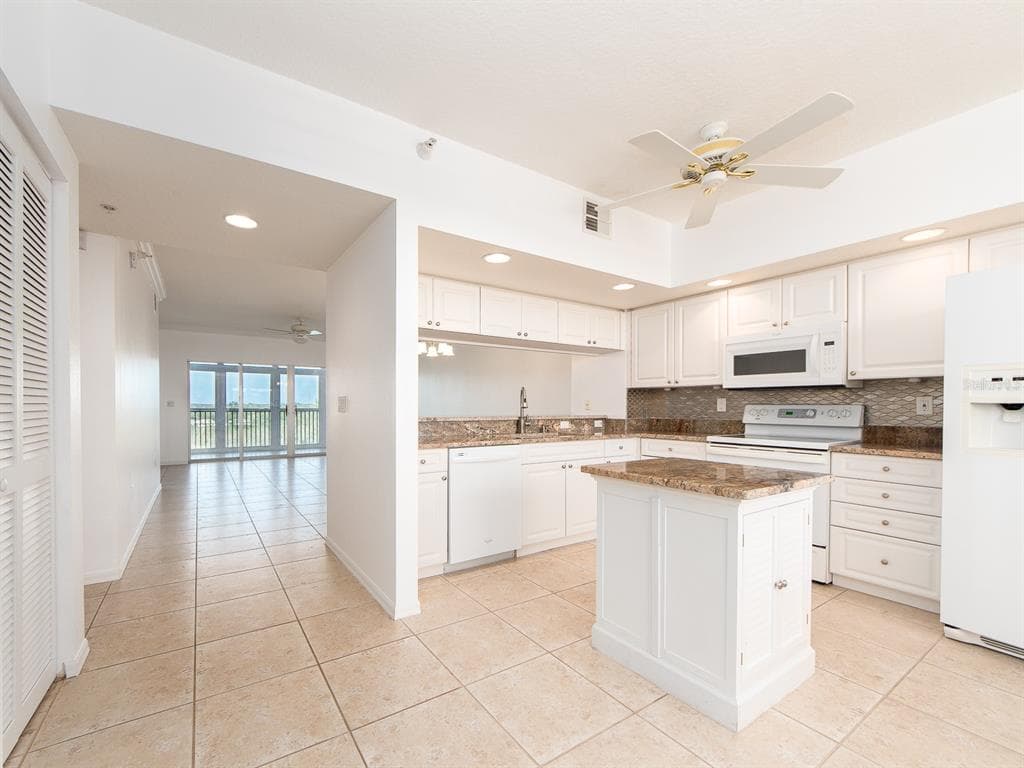6550 SHORELINE DRIVE 7502 photo 3