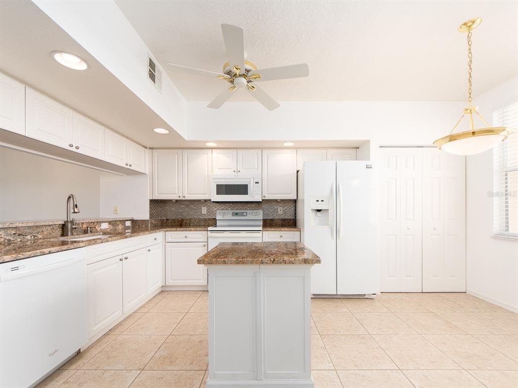 6550 SHORELINE DRIVE 7502 photo 4