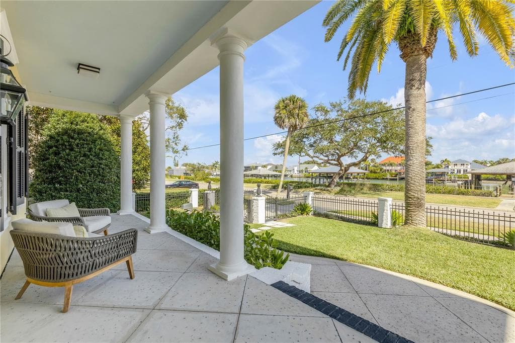 1212 S RIVERSIDE DRIVE photo 13