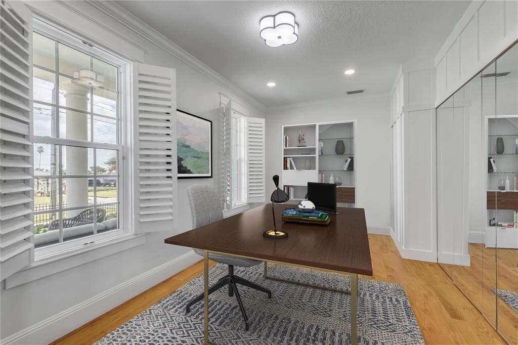 1212 S RIVERSIDE DRIVE photo 24