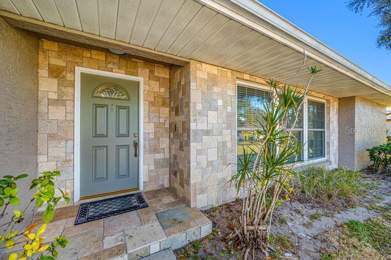 3241 BUCKHORN DR photo 2