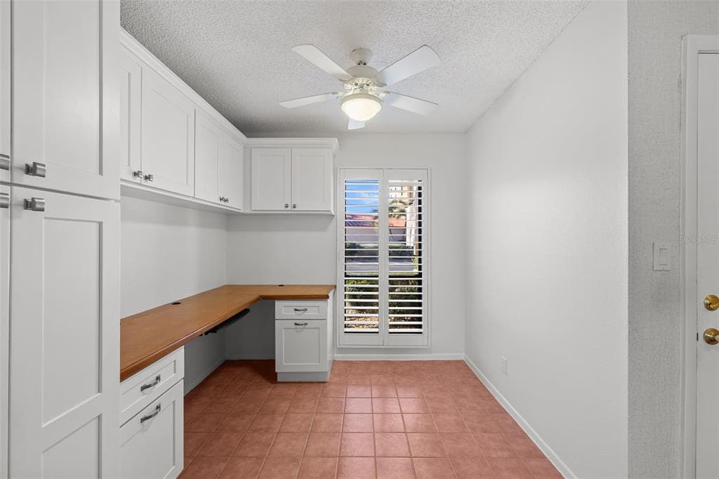 4750 BRITTANY DRIVE S 26 photo 11
