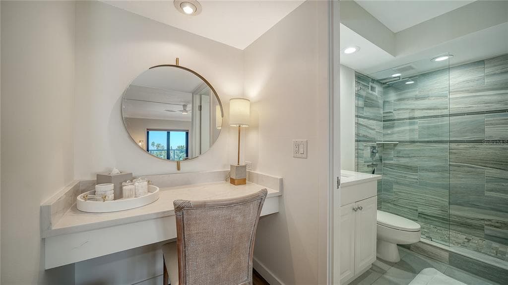 1000 LONGBOAT CLUB ROAD 403 photo 12