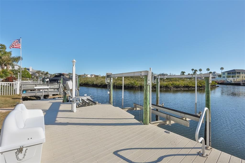 6026 SEASIDE DRIVE photo 3