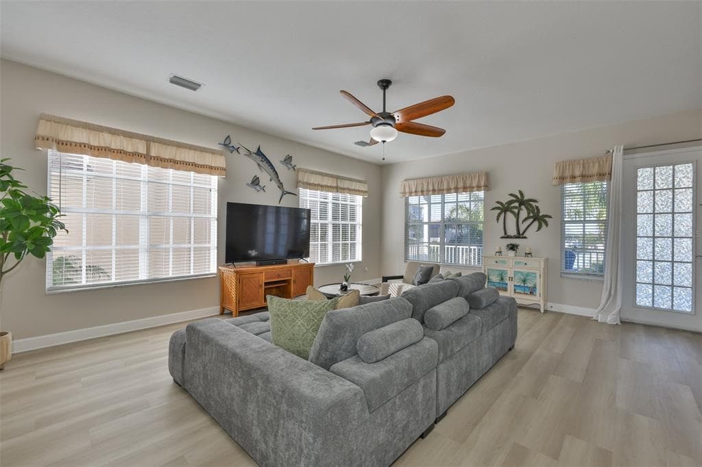 6026 SEASIDE DRIVE photo 5