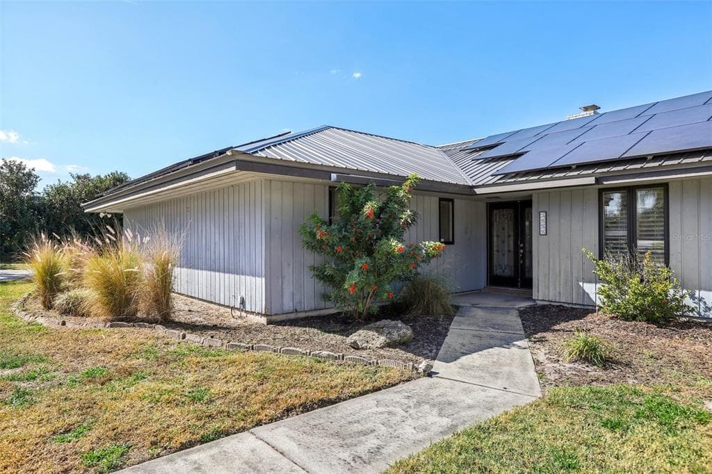 3050 CRUMP ROAD photo 10