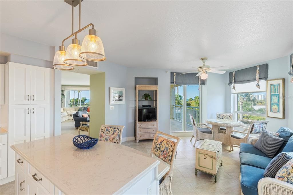 1180 GULF BOULEVARD 202 photo 14