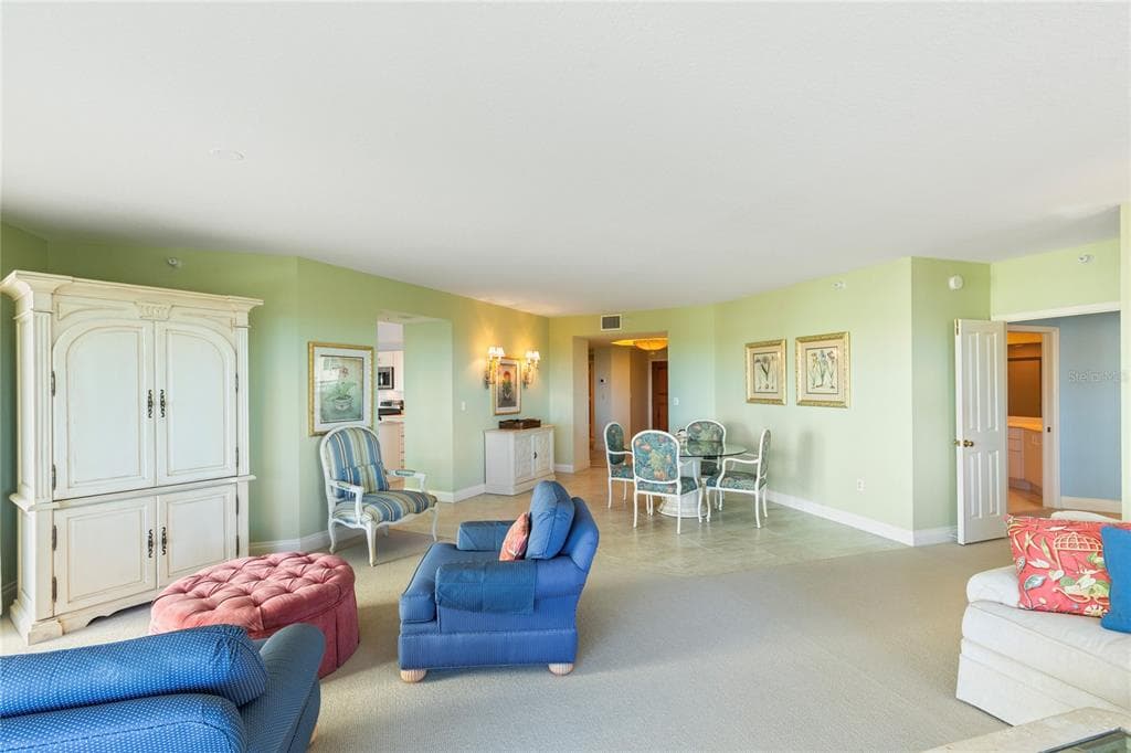 1180 GULF BOULEVARD 202 photo 8
