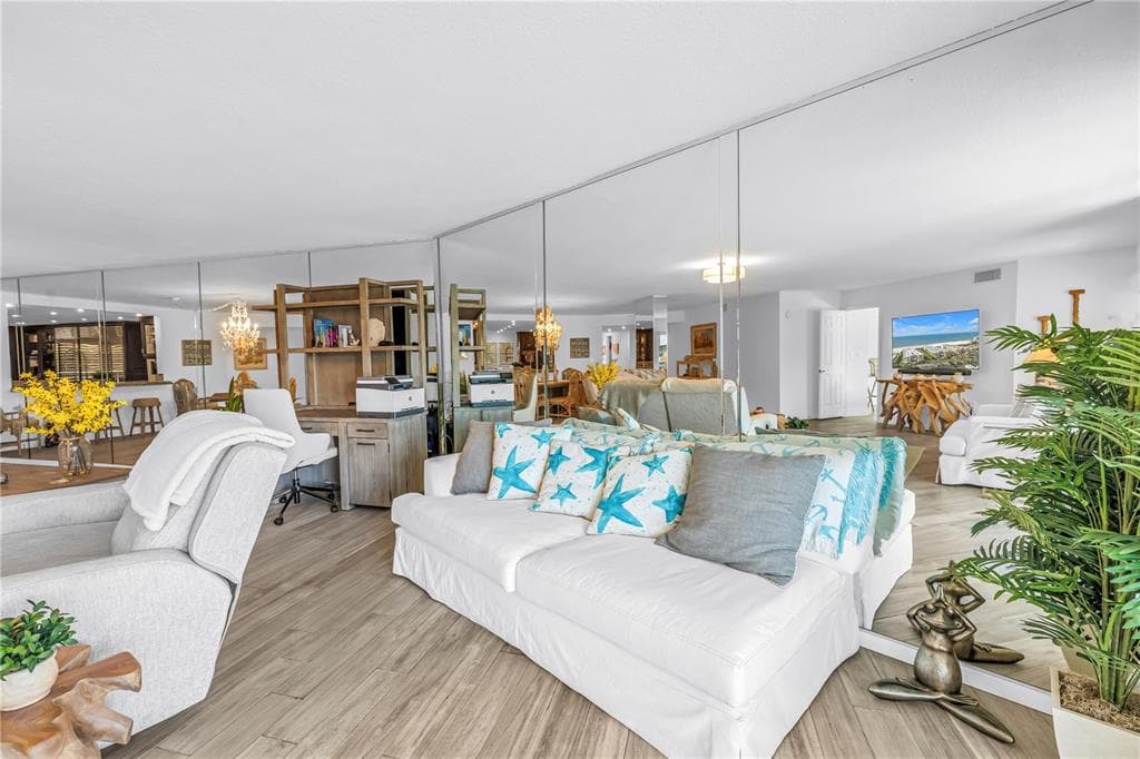 6600 SUNSET WAY 408 photo 13
