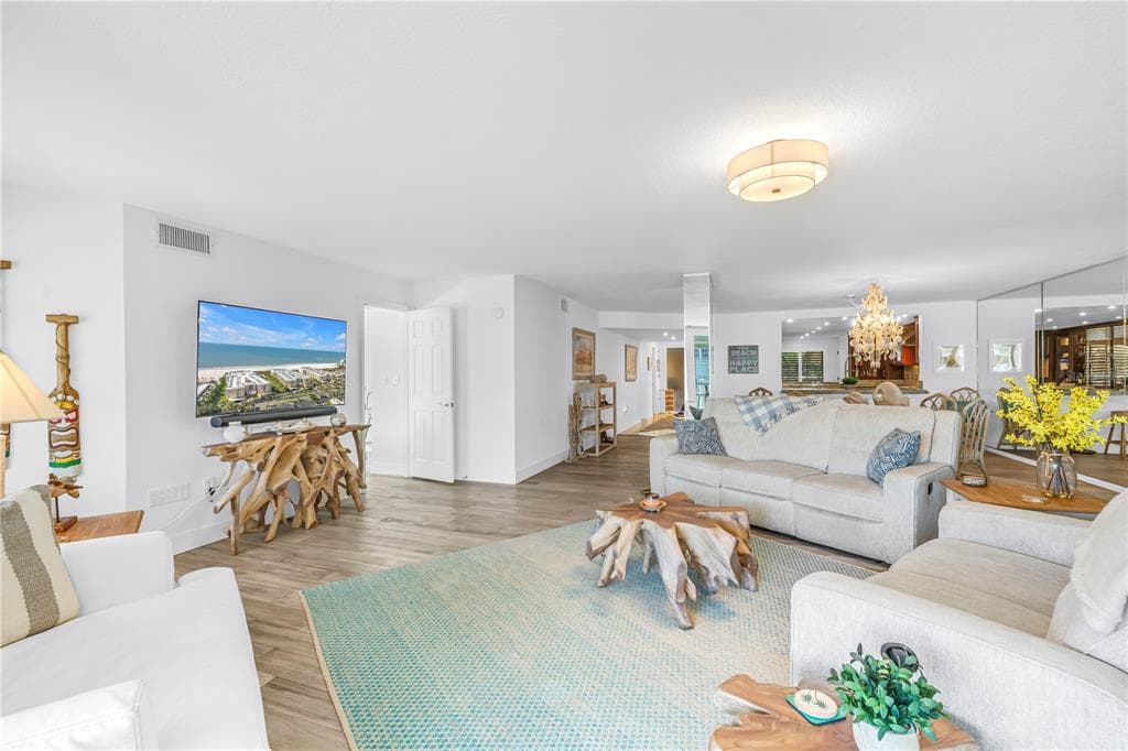 6600 SUNSET WAY 408 photo 16